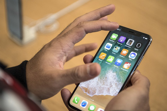 ফোনেই খুলবে ঘরের তালা!