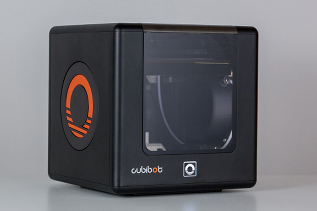 পৃথিবীর সবচেয়ে ছোট থ্রিডি প্রিন্টার ‘কুবিবট’