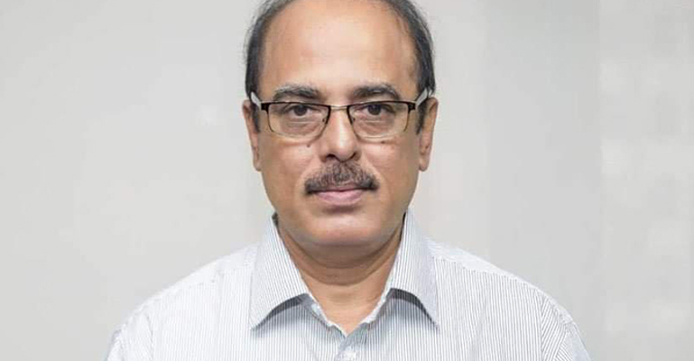 দুদকের নতুন চেয়ারম্যান মঈনউদ্দীন আবদুল্লাহ