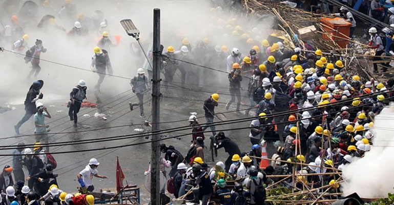 রক্তাক্ত মিয়ানমার, এক দিনে নিহত ৩৮