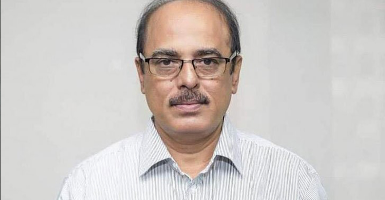 দায়িত্ব নিলেন দুদকের নতুন চেয়ারম্যান ও কমিশনার