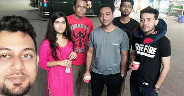 কনসার্টে যাওয়ার পথে ২ মিউজিশিয়ান নিহত