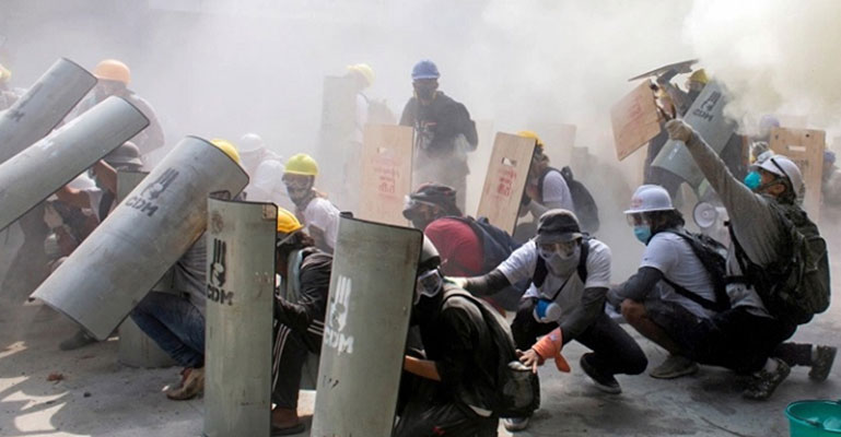 জান্তাবিরোধী বিক্ষোভ: মিয়ানমারে একদিনেই নিহত ৩৯