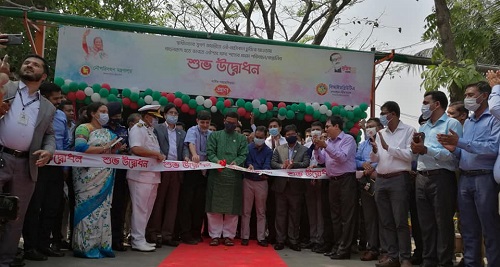 নৌপথে খাদ্যপণ্যের প্রথম রপ্তানি কার্যক্রম উদ্বোধন