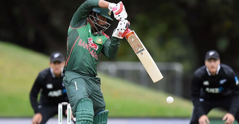 বাংলাদেশকে বড় ব্যবধানে হারালো নিউজিল্যান্ড