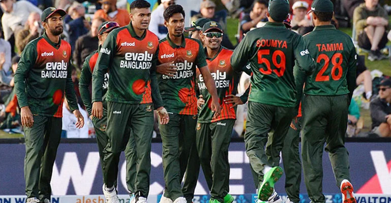 শেষটা রাঙাতে চায় বাংলাদেশ