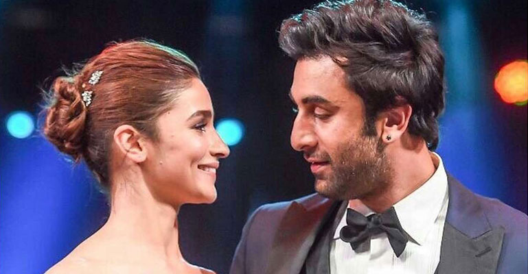 রণবীরের পর আলিয়া করোনায় আক্রান্ত