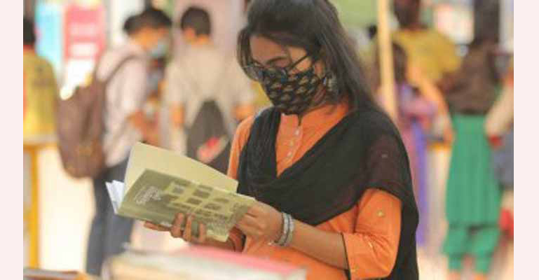 লকডাউনে বই মেলা চলবে ৫ঘন্টা