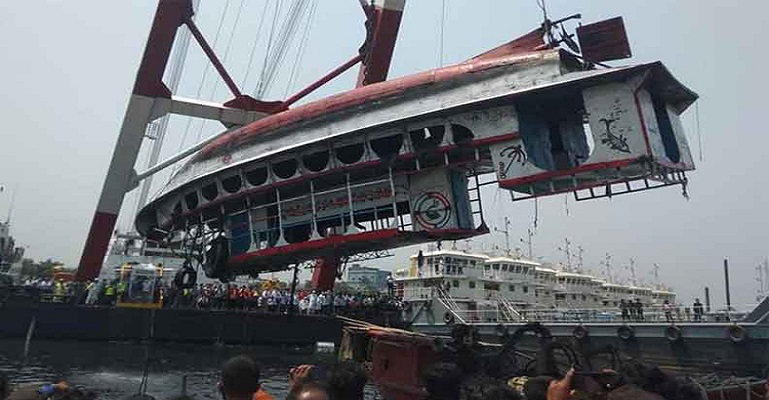 শীতলক্ষ্যায় আরও ৫ জনের মরদেহ উদ্ধার, নিহত বেড়ে ৩৪