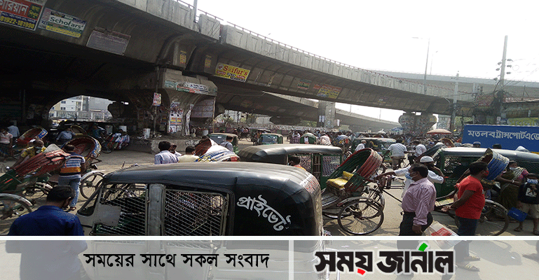 সিএনজি, রিকশা-ব্যক্তিগত গাড়ির দখলে রাজধানী