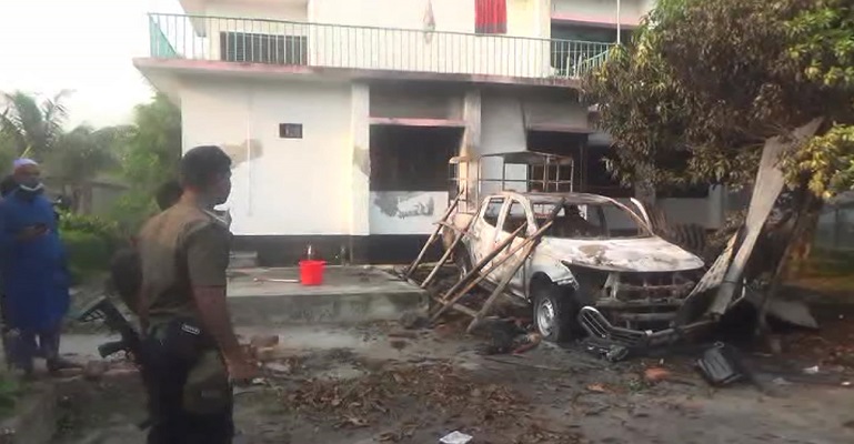 সালথায় সহিংসতা: ৪ হাজার জনকে আসামি করে পুলিশের মামলা, গ্রেপ্তার ১৩