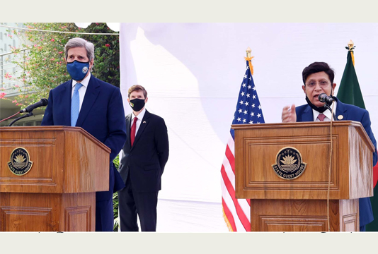 বছরে শত বিলিয়ন ডলারের জলবায়ু তহবিল করবে যুক্তরাষ্ট্র : জন কেরি