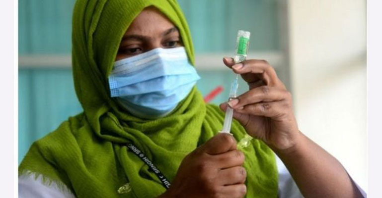 করোনার দ্বিতীয় ডোজের টিকা নিলেন সাড়ে ১১ লাখ মানুষ