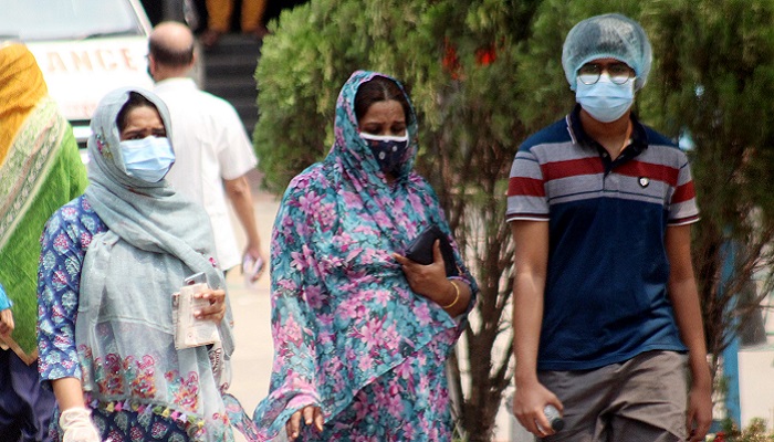 ঘরের বাইরে মাস্ক ব্যবহার না করলে কঠোর ব্যবস্থা