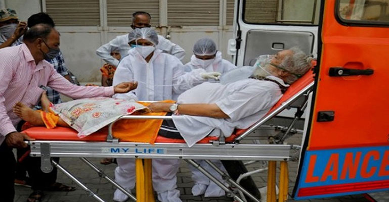 করোনা: ভারতে একদিনে ৪ লাখের বেশি আক্রান্ত