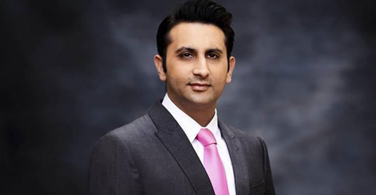 টিকা চেয়ে হুমকি : ভারত ছাড়লেন সেরাম সিইও