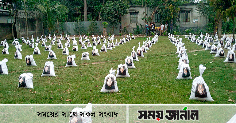 গজারিয়ায় আব্দুল মোনেম ইকোনমিক লিমিটেড উদ্যোগে দুঃস্থদের ত্রাণ বিতরণ