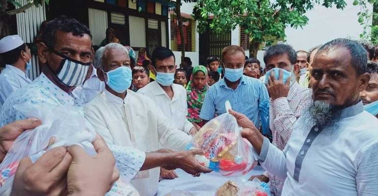 গজারিয়ার টেংগারচরে ১৫ শ অসহায় পরিবারের মাঝে ঈদ সামগ্রী বিতরণ