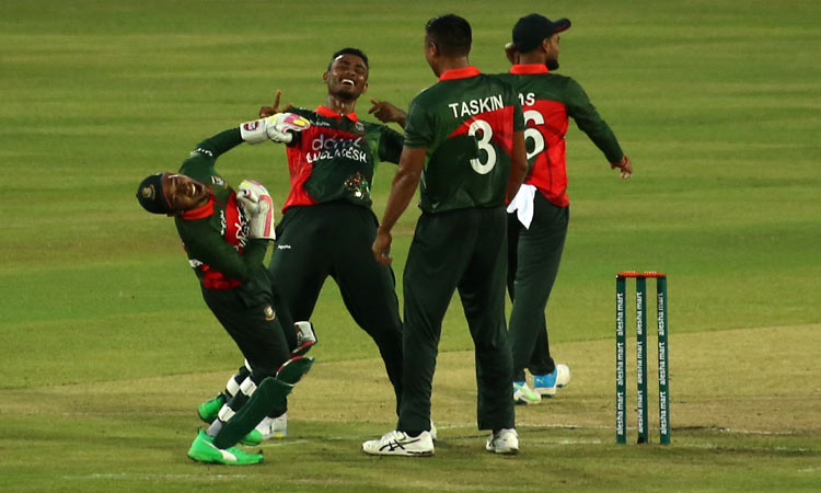 শ্রীলঙ্কার বিপক্ষে টাইগারদের ইতিহাস গড়া জয়