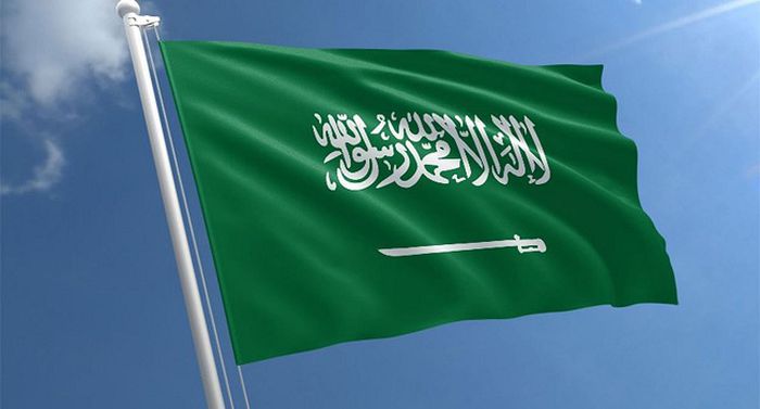 আটকেপড়া প্রবাসীদের ইকামা ও ভিসার মেয়াদ বাড়াল সৌদি