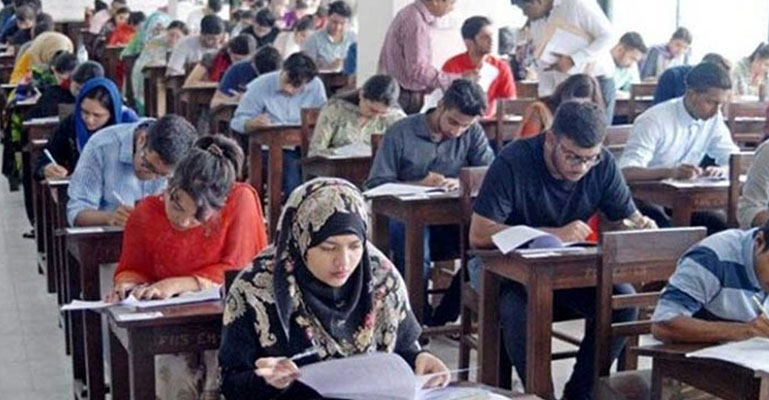 সশরীরে নেয়া যাবে অনার্স-মাস্টার্স পরীক্ষা