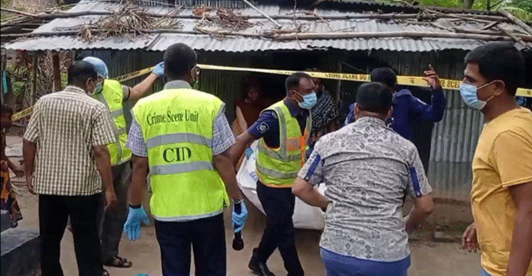 ৮ মাসের অন্তঃসত্ত্বা গৃহবধূকে নৃশংসভাবে হত্যা