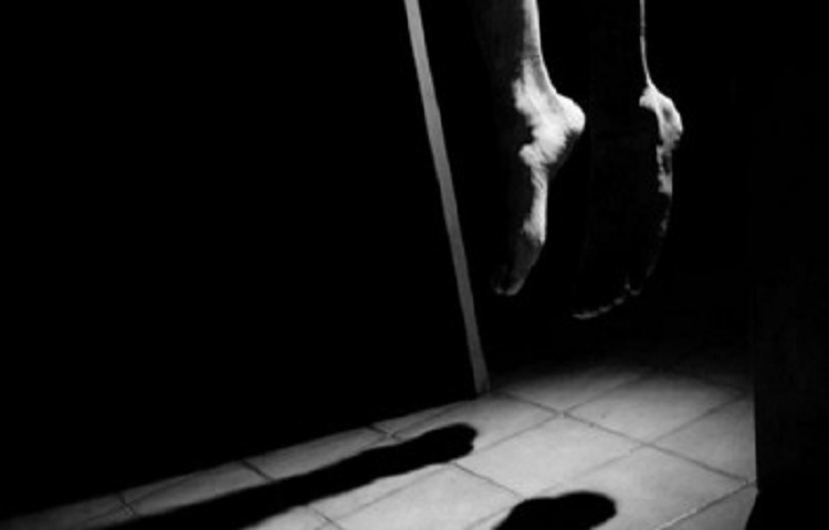 স্মার্ট ফোন কিনে না দেয়ায় কুড়িগ্রামে শিক্ষার্থীর আত্মহত্যা