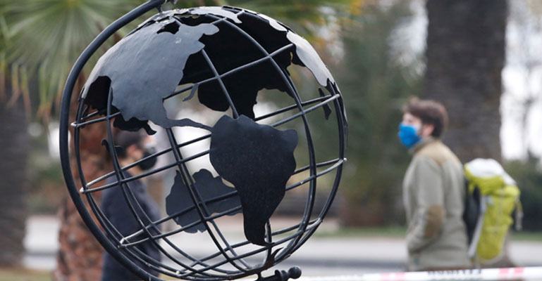 করোনায় বিশ্বে একদিনে আরো ৯ হাজার মানুষের মৃত্যু