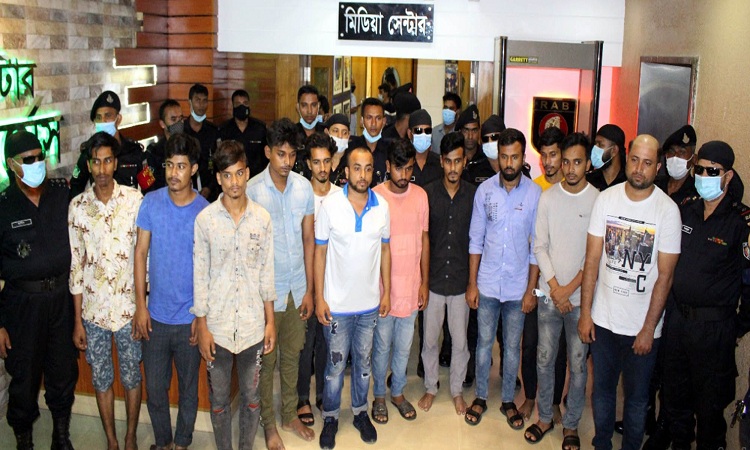 টঙ্গীর আতঙ্ক ‘ডি কোম্পানির’ ১২ সদস্য গ্রেফতার