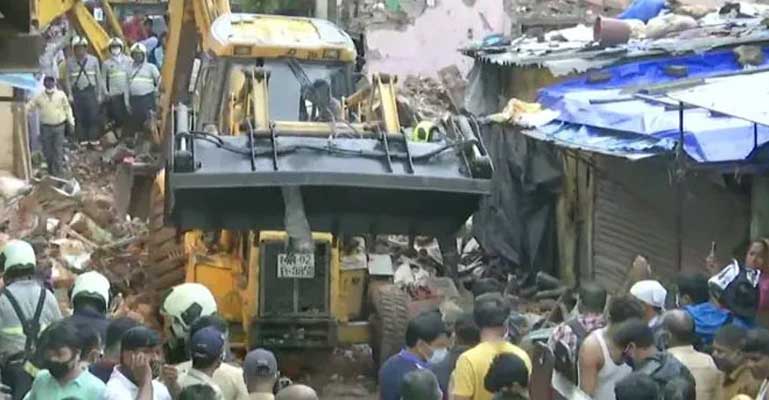 মুম্বাইয়ে ভবন ধসে শিশুসহ নিহত ১১