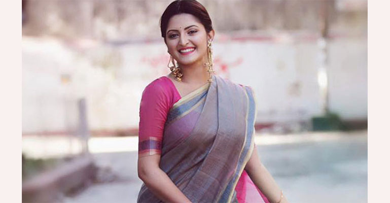 মধ্যরাতে মদ্যপ অবস্থায় থানায় আসেন পরীমনি: ওসি