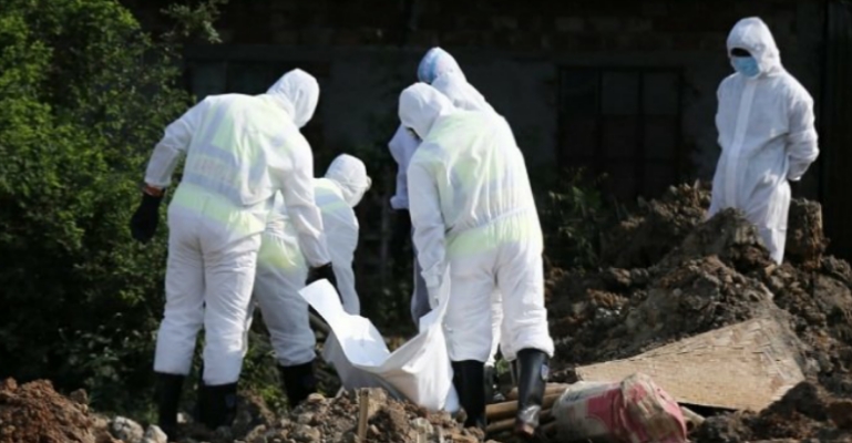 বিশ্বে করোনায় মৃত্যু কমলেও বেড়েছে সংক্রমণ