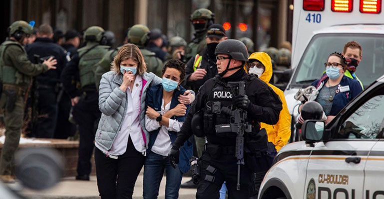 যুক্তরাষ্ট্রে গোলাগুলিতে নিহত ১৫০