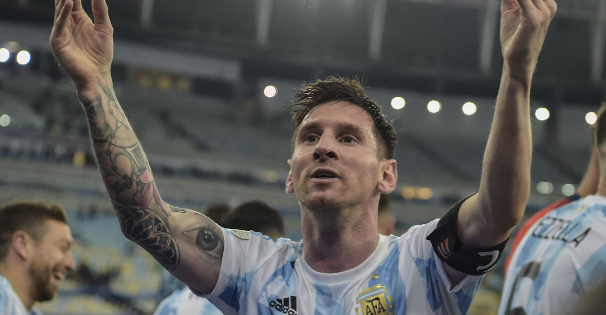 পেলে-ম্যারাডোনা যা পারেননি, মেসি পারলেন