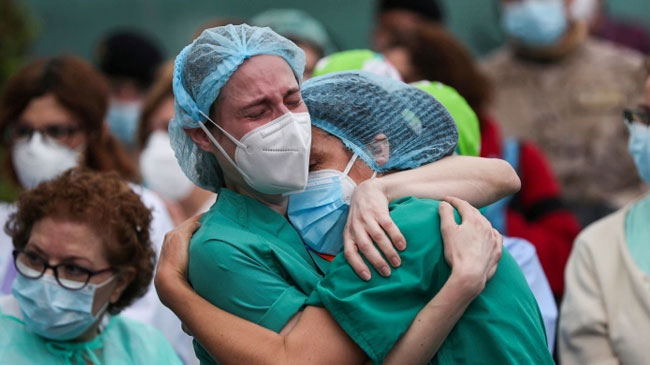 বিশ্বে করোনায় মৃত্যু ৪০ লাখ ৯৮ হাজার ছাড়াল