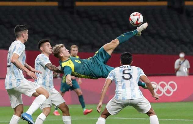 অলিম্পিক ফুটবলে অস্ট্রেলিয়ার কাছে আর্জেন্টিনার হার