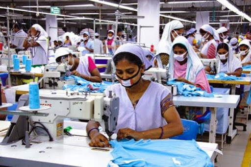 লকডাউনে আটকেপড়া শ্রমিকদের চাকরি যাবে না : বিজিএমইএ