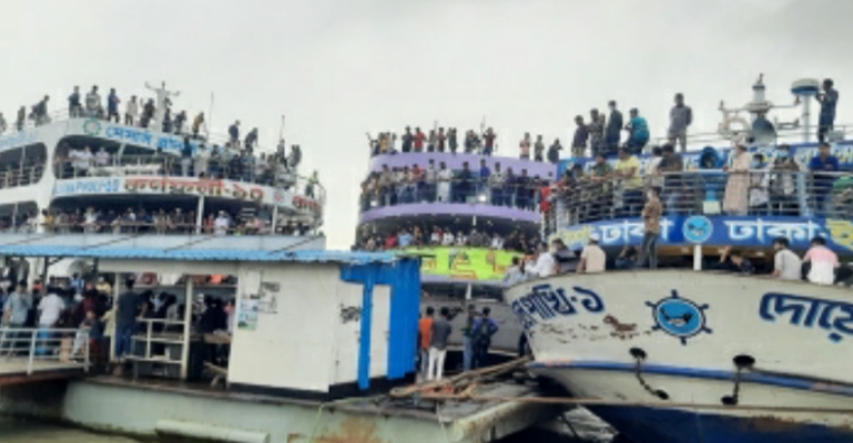‘যাত্রীর চাপ না কমা পর্যন্ত লঞ্চ চলাচল অব্যাহত থাকবে’