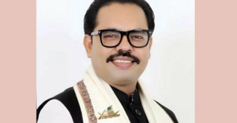 হেলেনা জাহাঙ্গীরের পর এবার ‘দর্জি মনির’ আটক