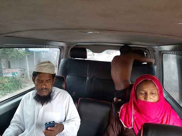 ফরিদপুরের শেকলবন্দি রবিউলের চিকিৎসার ব্যবস্থা করলো প্রশাসন