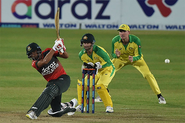 অস্ট্রেলিয়াকে ১২৮ রানের টার্গেট দিলো বাংলাদেশ