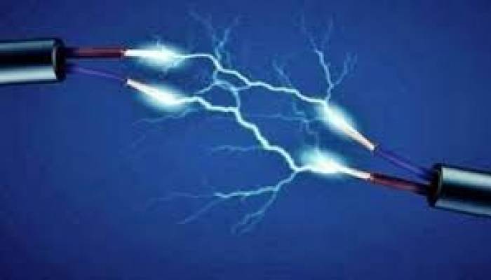 ক্ষেতলালে বিদ্যুৎস্পৃষ্টে শ্রমিকের মৃত্যু