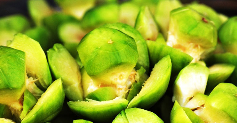 দেশি ফল আমড়ার ৭ অসাধারণ গুণ