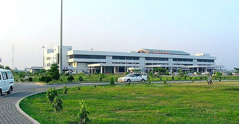 চট্টগ্রাম থেকে আন্তর্জাতিক ফ্লাইট চলাচলে নিষেধাজ্ঞা প্রত্যাহার