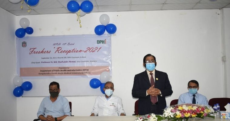 রোগীদেরকে নিজ পরিবারের সদস্য মনে করে চিকিৎসাসেবা দিন: বিএসএমএমইউ উপাচার্য