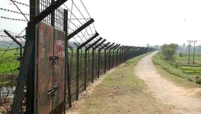 রৌমারী সীমান্তে ‘বাংলাদেশী ভেবে’ ভারতীয়কে হত্যা করল বিএসএফ