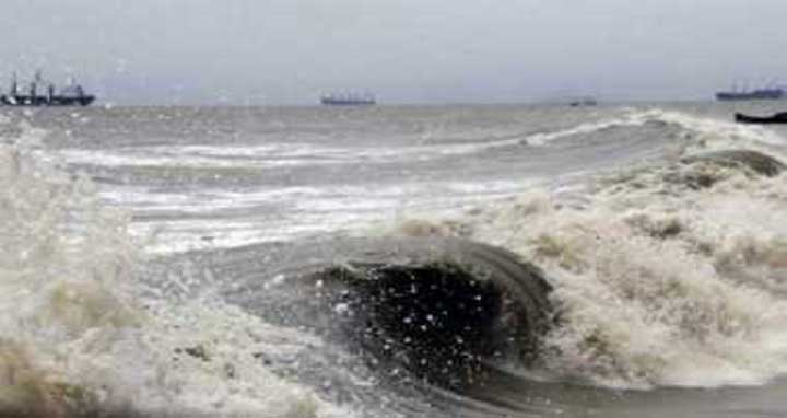 বঙ্গোপসাগরে গভীর নিম্নচাপ, ঝড়-বৃষ্টির আভাস