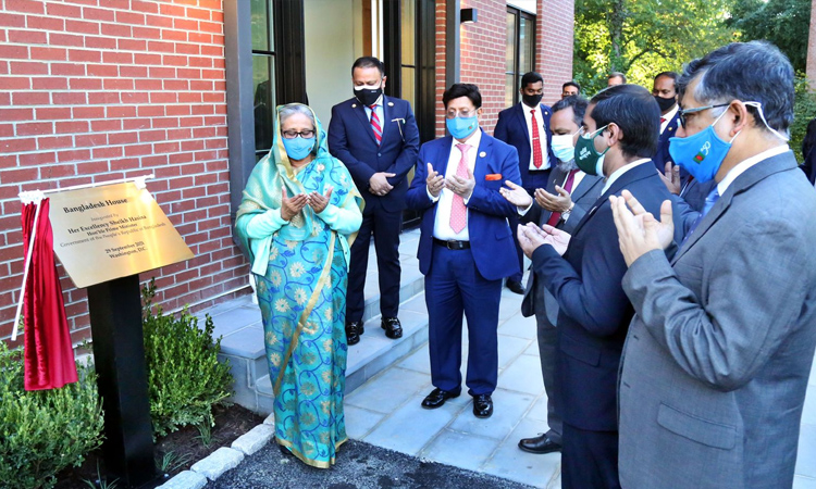 মেরিল্যান্ডে বাংলাদেশ হাউসের উদ্বোধন করলেন প্রধানমন্ত্রী