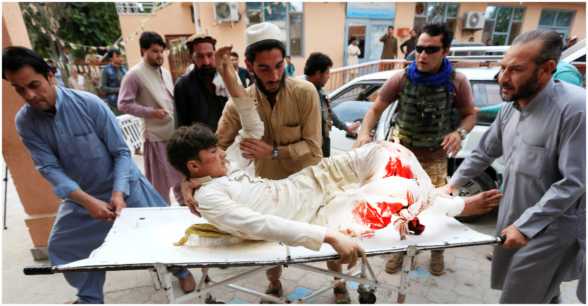 কাবুলে মসজিদের প্রবেশপথে বিস্ফোরণ, বহু হতাহত