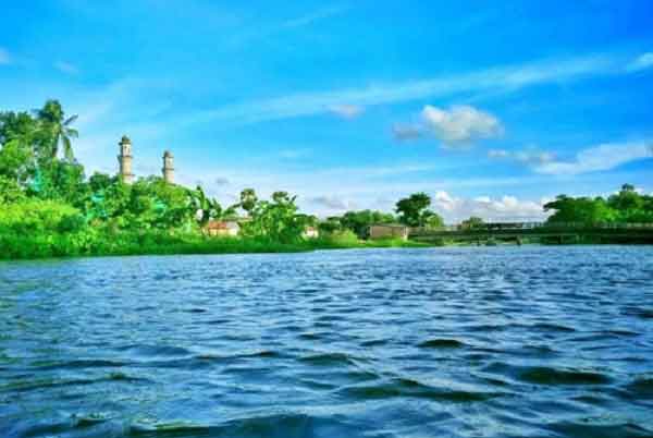 শেখ ফাহমিদা নাজনীন এর কবিতা ‘নদীপাড়ের উপাখ্যান’